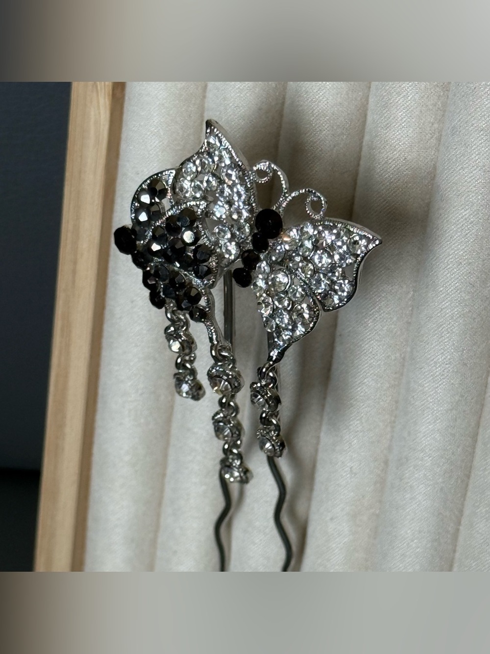 Black & Clear Crystal Butterfly Hair Pin - Picture 4 of 14